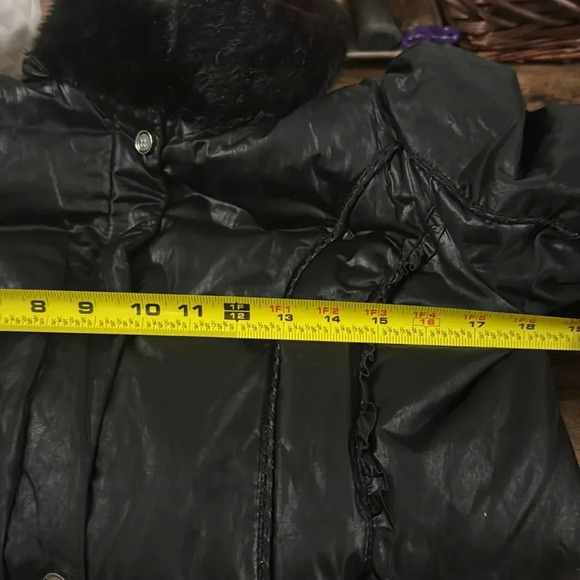 Laundry by Design Down Jacket with Mink Fur (real) Neck Trim. Very warm - Picture 4 of 5